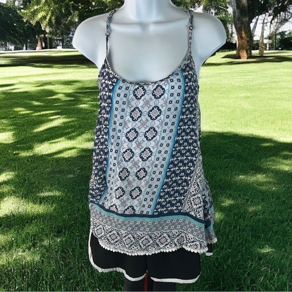 Lorimer NYC BoHo Lace Trim Tank Top size XS - Picture 11 of 11